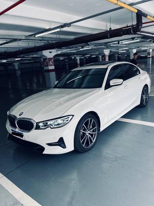 BMW 330i 2.0 16V TURBO GASOLINA SPORT AUTOMÁTICO BMW 330i 2.0 16V TURBO GASOLINA SPORT AUTOMÁTICO
